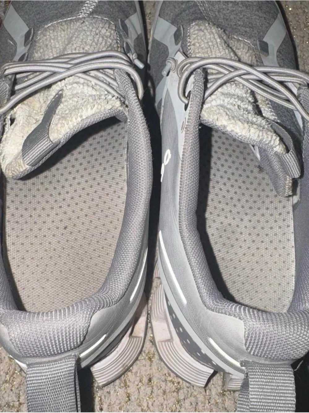 On Running Cloud Women’s Grey Running Shoes